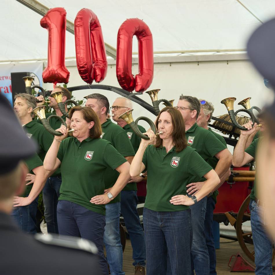 Festakt in Düsseldorf: Löschgruppe Hubbelrath feiert 100-jähriges Bestehen