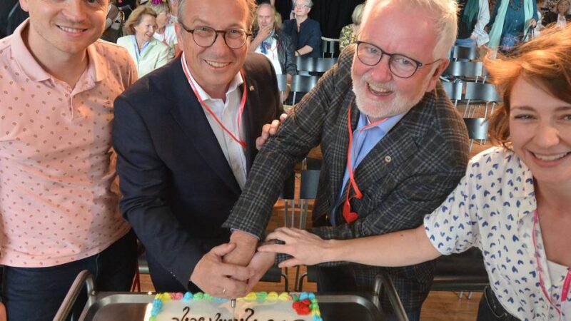 Rheinisches Landestheater in Neuss feiert 100 Jahre: Ein Geburtstagsfest mit vielen Überraschungen