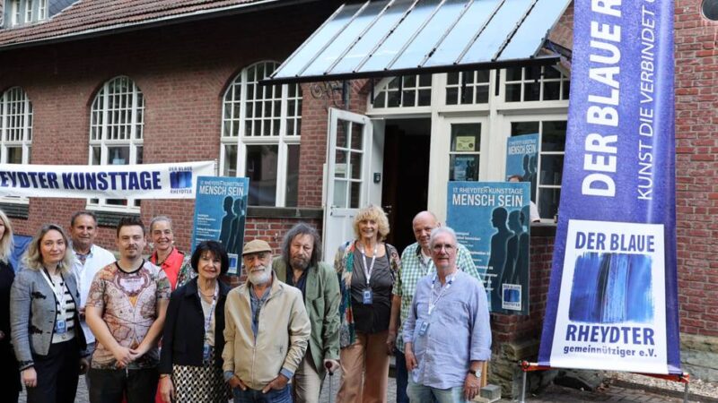 Kunsttage Rheydt in Mönchengladbach: Das Mensch-Sein als Kunst im Bahnhof Geneicken