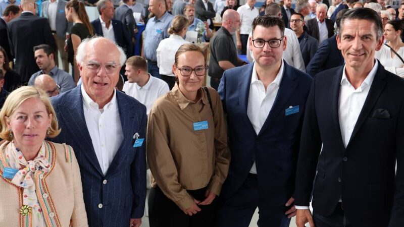 70 Jahre Kreuder Bauunternehmung in Mönchengladbach: Wenn’s dem Chef die Sprache verschlägt
