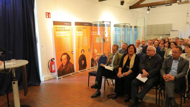 Appelle zur Eröffnung: Ausstellung zu Jüdischem Leben ist in Xanten zu sehen