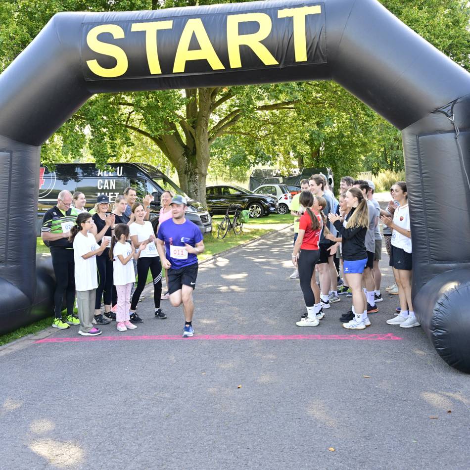 Rotary-Event in Mönchengladbach: „Laufen, schwitzen, helfen“ – Nierslauf bringt vierstellige Spendensumme