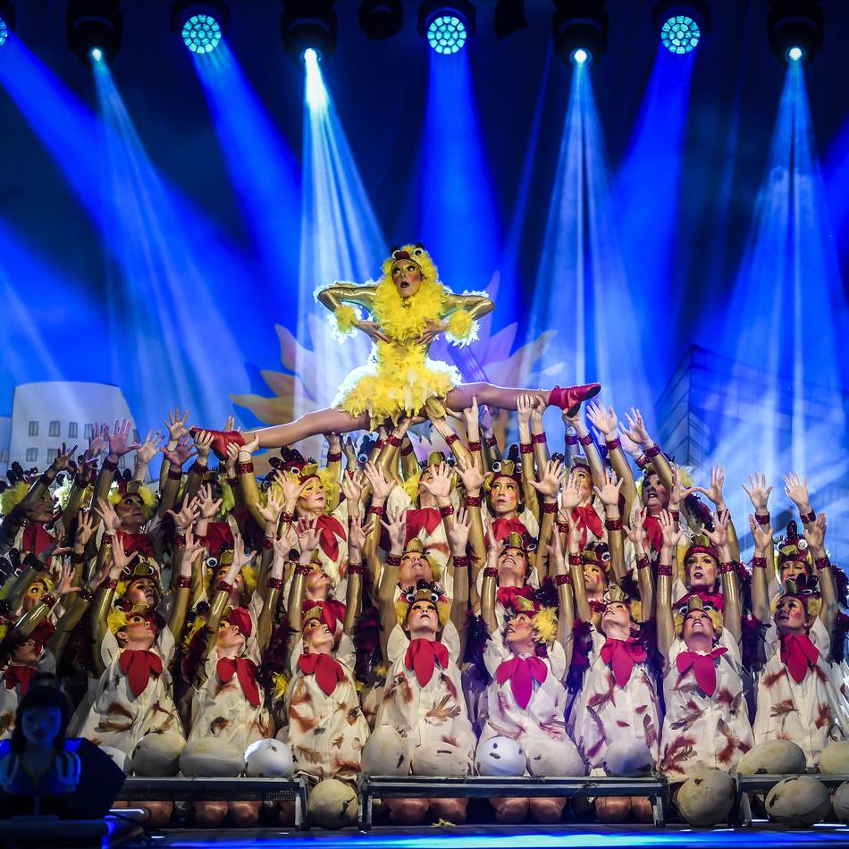 Karneval in Düsseldorf: Tanzgarden treten am Sonntag in der Wagenbauhalle auf