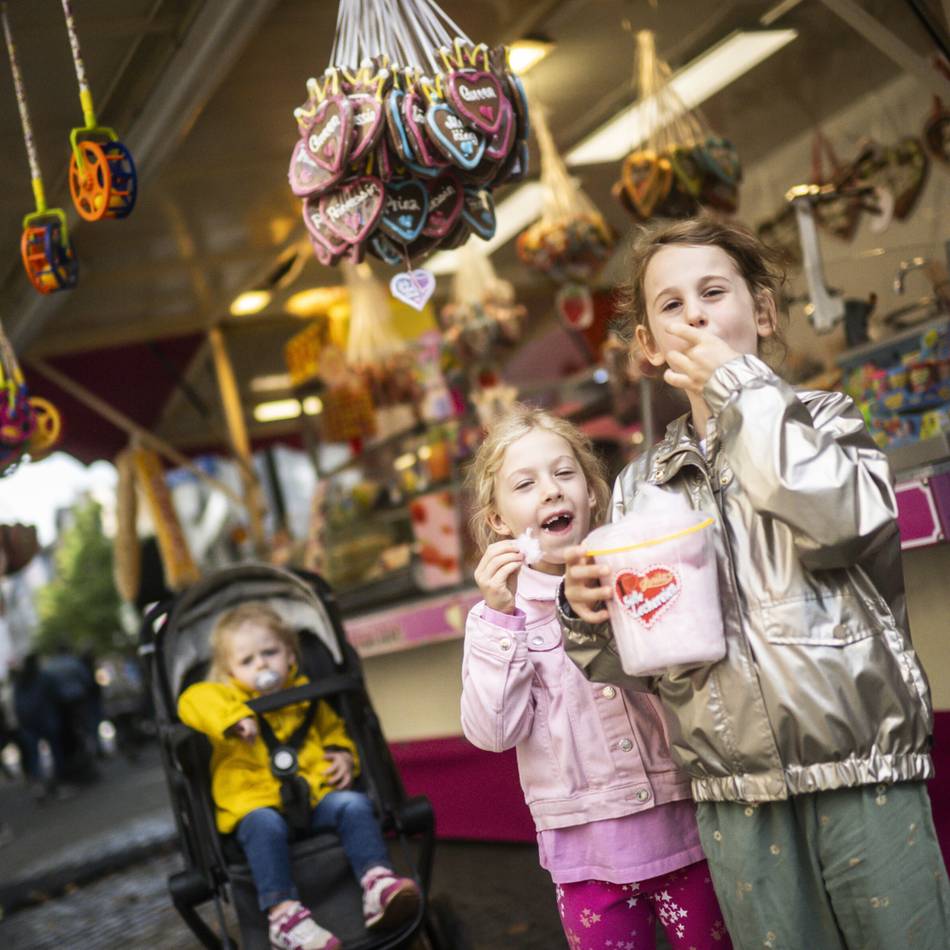 Traditionsfest in Düsseldorf: Die Prummekirmes in Benrath schafft neue Traditionen