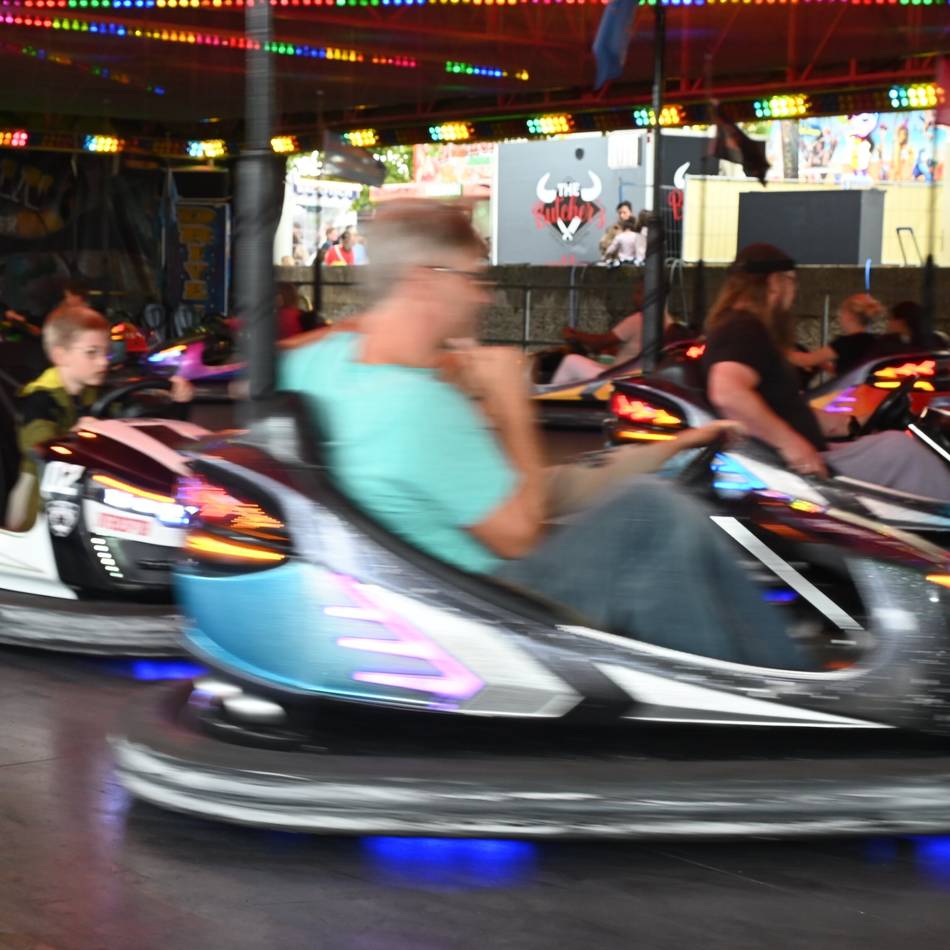 Attraktionen, Partys und Programm: Kirmes in Schwafheim – das können Besucher erleben