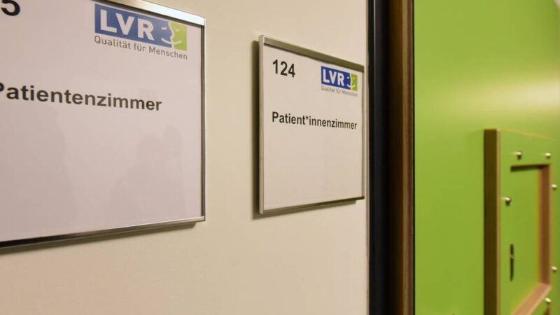 Podcast und Videos: BR-Reportage gewährt Einblick in die Frauenforensik in Bedburg-Hau