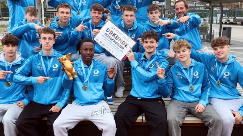 Landrat-Lucas-Gymnasium bei Jugend trainiert für Olympia: LLG verteidigt Titel in Berlin