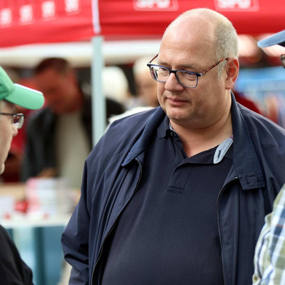 Neuer Oberbürgermeister in Leverkusen: Stefan Hebbel will „Aufbruchstimmung“ nutzen
