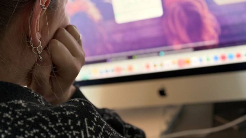 Veranstaltung für Eltern und Jugendliche in Hilden: Polizei und Stadt informieren zu „Gefahren und Straftaten im Internet“