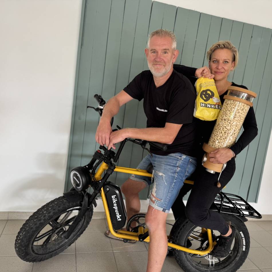 Neuer Standort am Lindenplatz in Holzbüttgen: „Bikepunkt“ und „Randvoll unverpackt“ fusionieren