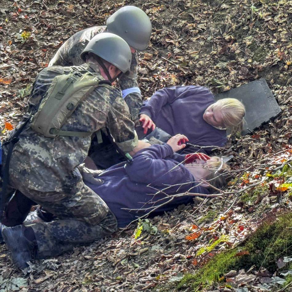 IMM in Mönchengladbach ohne Publikum: Paddeln, helfen, schießen beim Internationalen Militärwettkampf