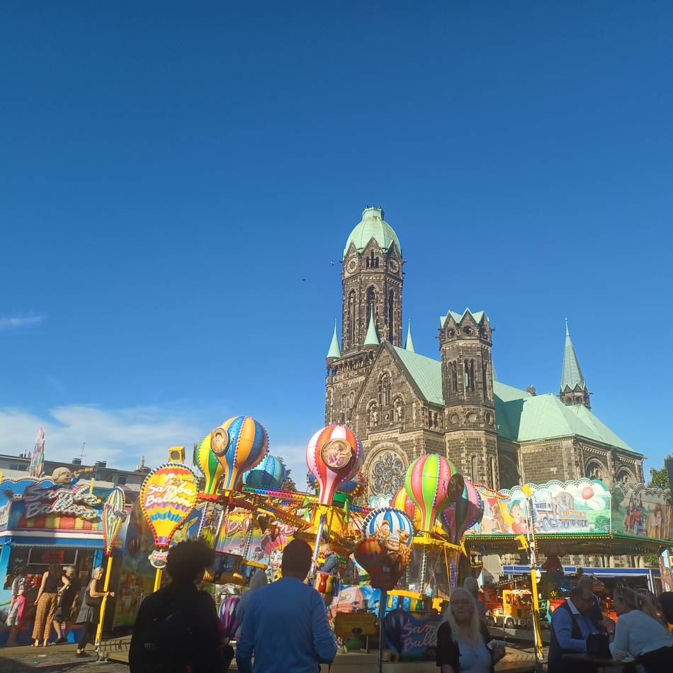Volksfest in Mönchengladbach: Das kostet ein Familienausflug auf der Rheydter Kirmes