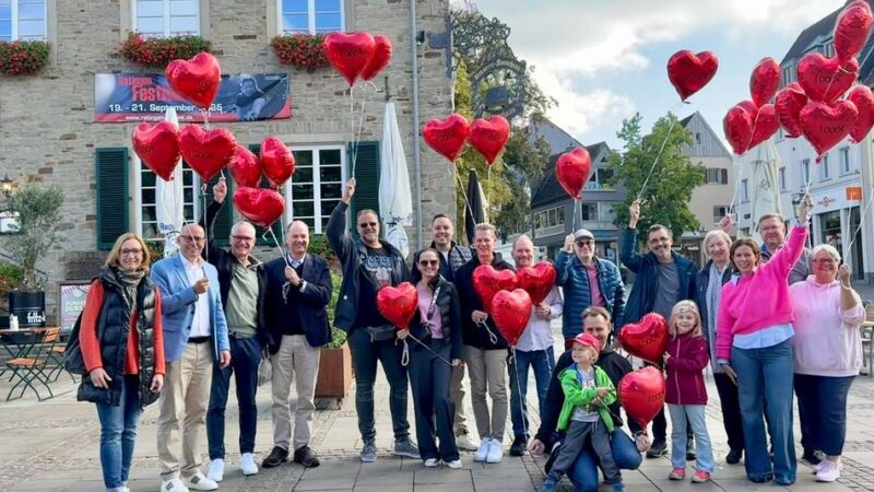 Erlös aus dem Benefizkonzert: 28 rote Ballons für den guten Zweck