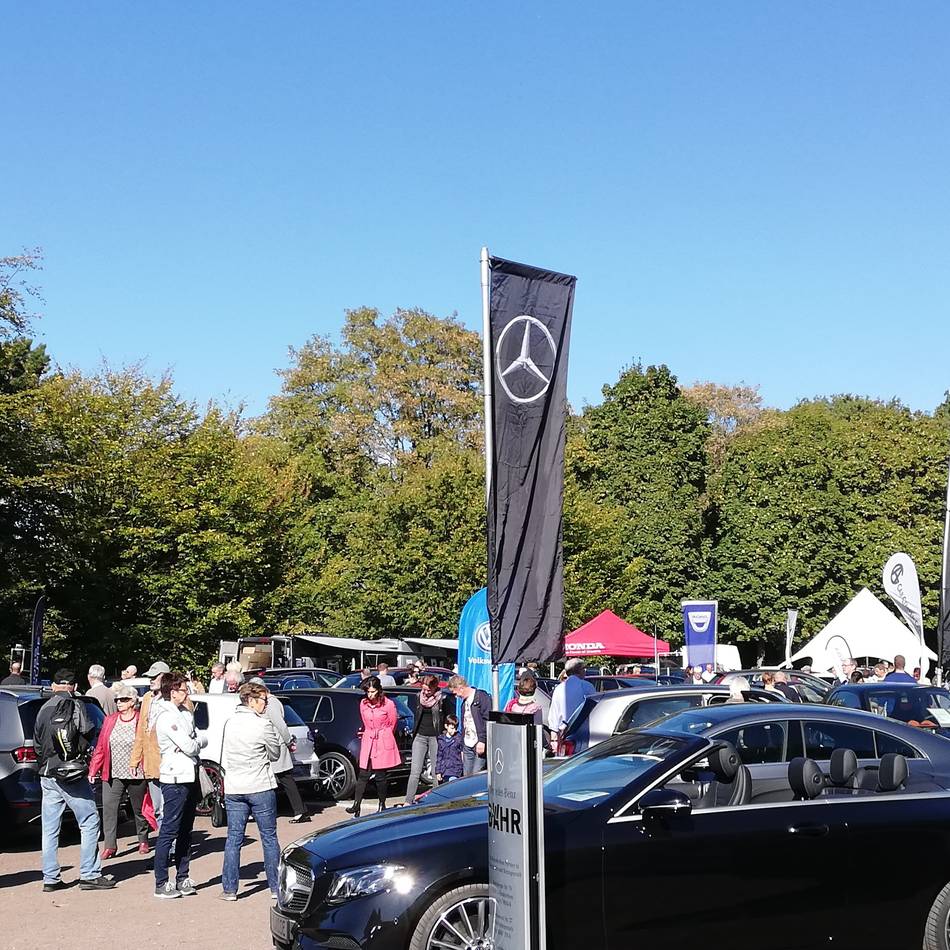 Am letzten September-Wochenende: Erkelenz lädt zur Autoausstellung und zum Kulinarischen Treff ein