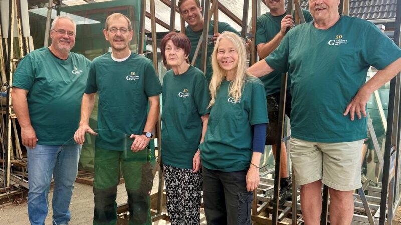 Familienunternehmen in Meerbusch feiert Jubiläum: Drei Generationen Glasermeister