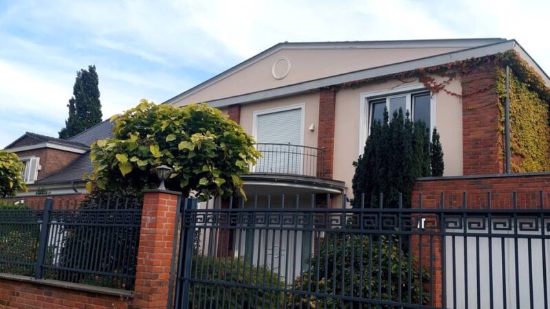 Immobilien in Meerbusch: Wer ersteigert die Villa aus Meererbusch?