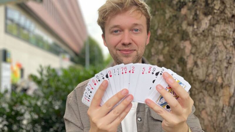 Von der Bundes- in die Landeshauptstadt: Zaubererweltmeister Marc Weide suchte „geschützten Hafen“ – und zog nach Düsseldorf