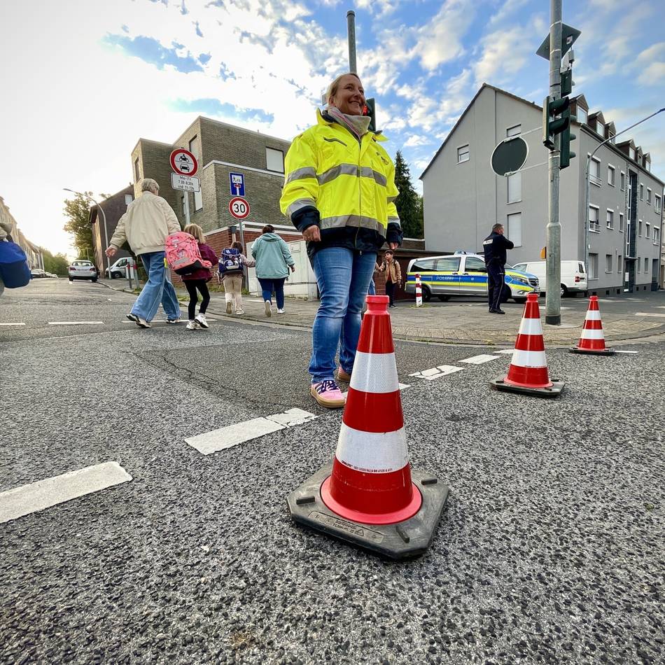 Mehr Sicherheit für Kinder: „Es sollte überall in Mönchengladbach Schulstraßen geben“
