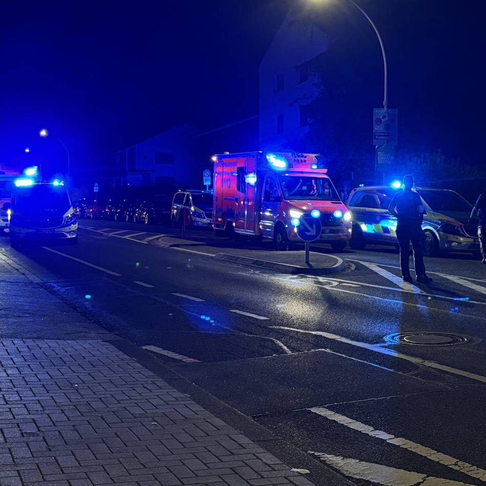 Ruhestörung in Mönchengladbach: Erst die Polizei konnte Schlimmeres verhindern