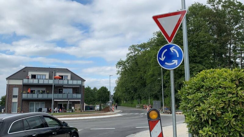 Vor der Kommunalwahl: Angespannter Verkehr in Uedem – Parteien ringen um Lösungen
