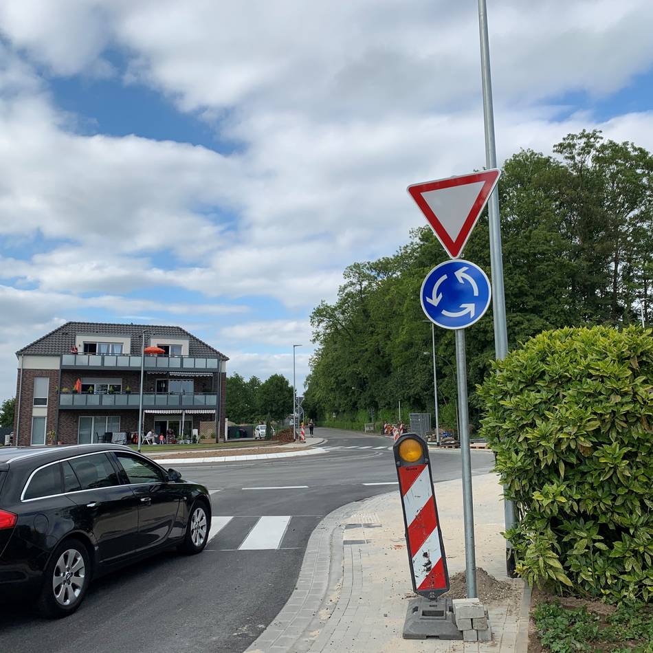 Vor der Kommunalwahl: Angespannter Verkehr in Uedem – Parteien ringen um Lösungen