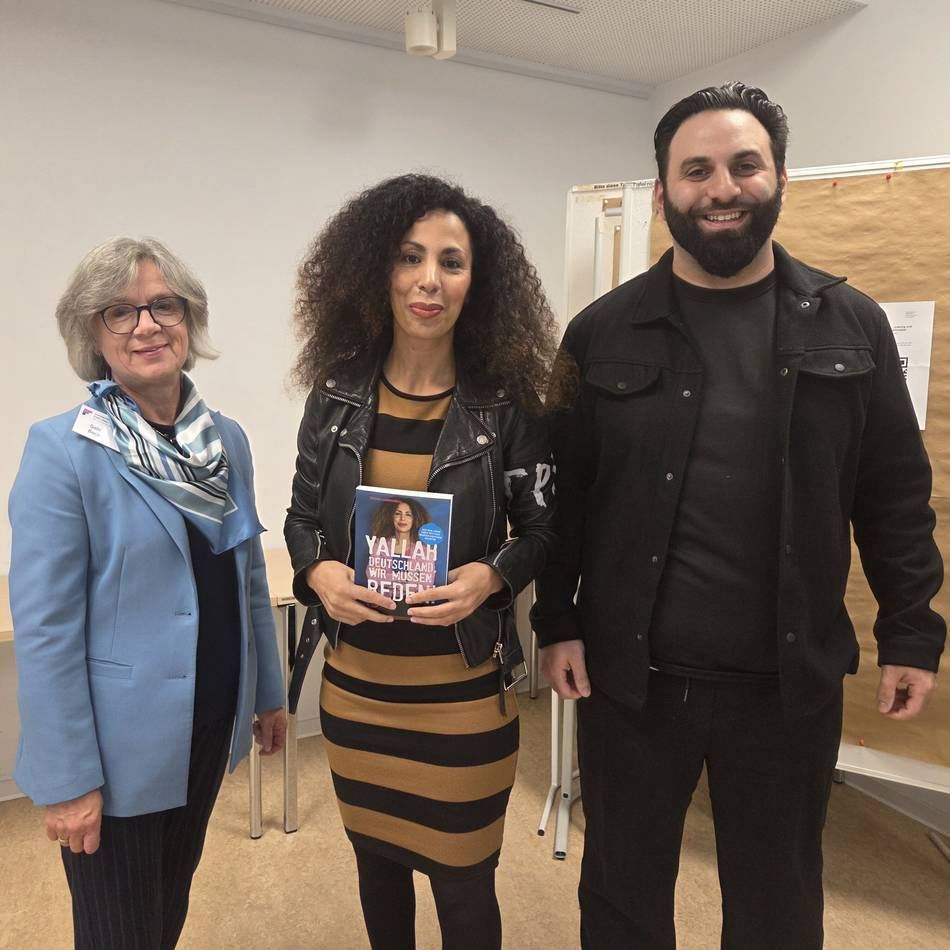 Souad Lamroubal bei Lesung in Neuss: „Integration ist keine Einbahnstraße, sondern eine Frage der Haltung“