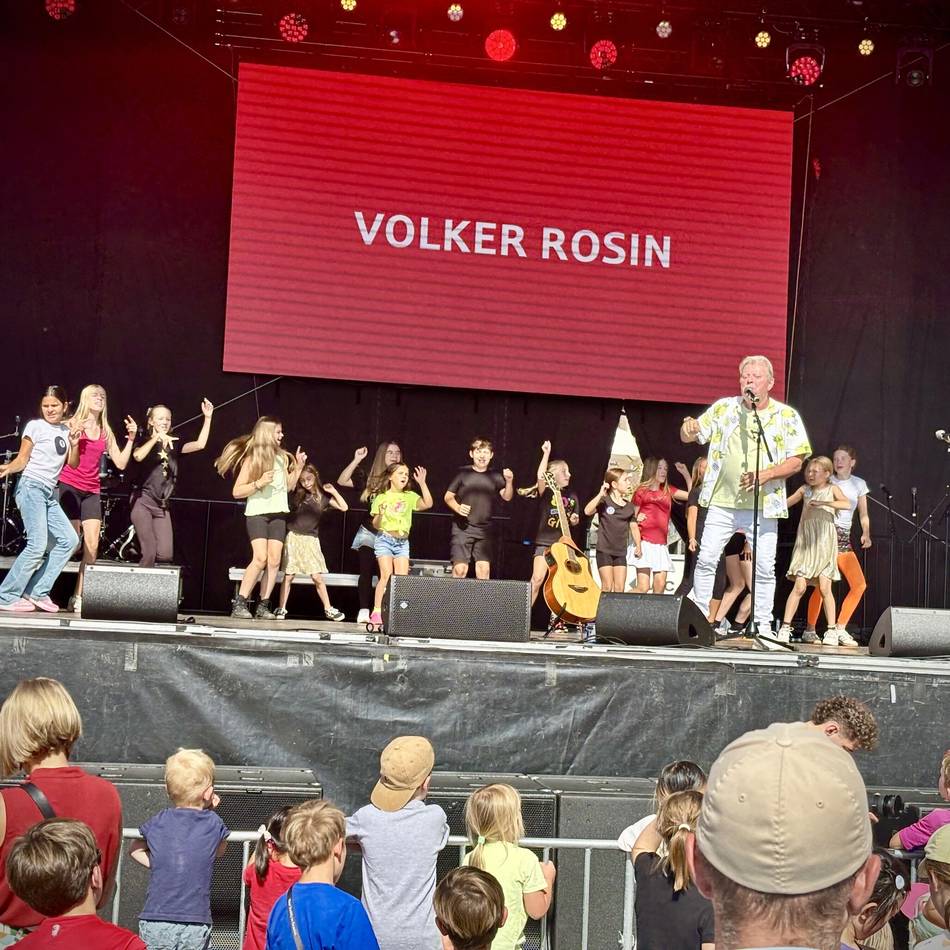Stadtfest am Rhein in Düsseldorf: Party-Hochburg bei der Stadtsparkasse