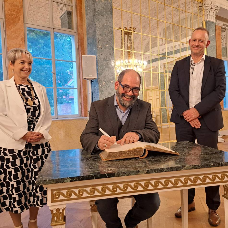 35 Jahre Städtefreundschaft : Langenfelder Delegation zu Gast in Köthen