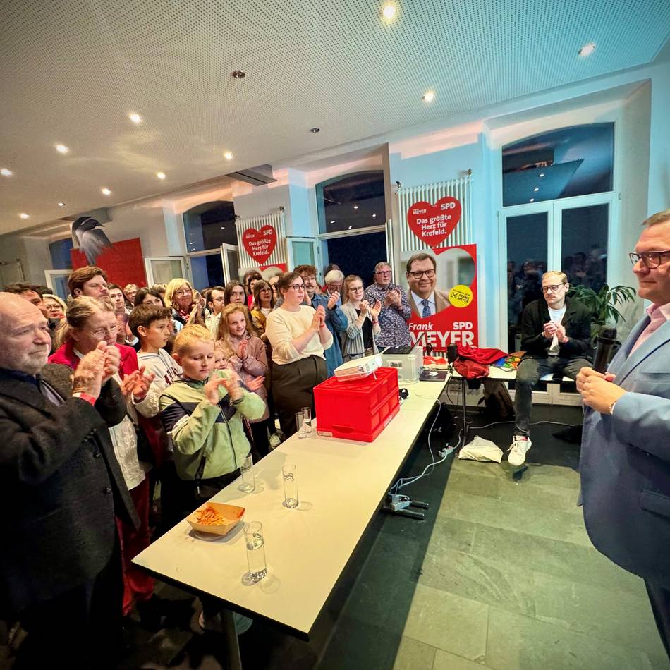 Kommentar zur Stichwahl in Krefeld: Ein Sieg mit Beigeschmack