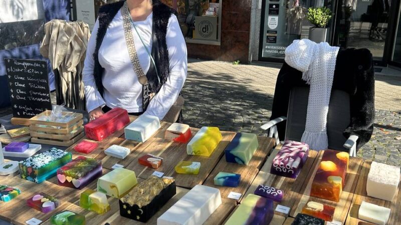 Über 70 Aussteller: Neuer Teilnehmerrekord beim Michaelismarkt in Dormagen