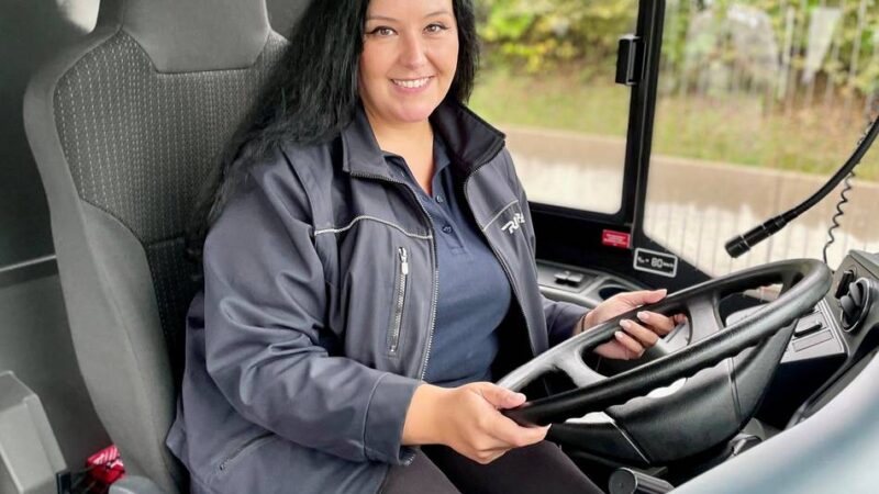 Unterwegs mit dem Bus in Wermelskirchen: „Ich brauche etwas Stress am Steuer“