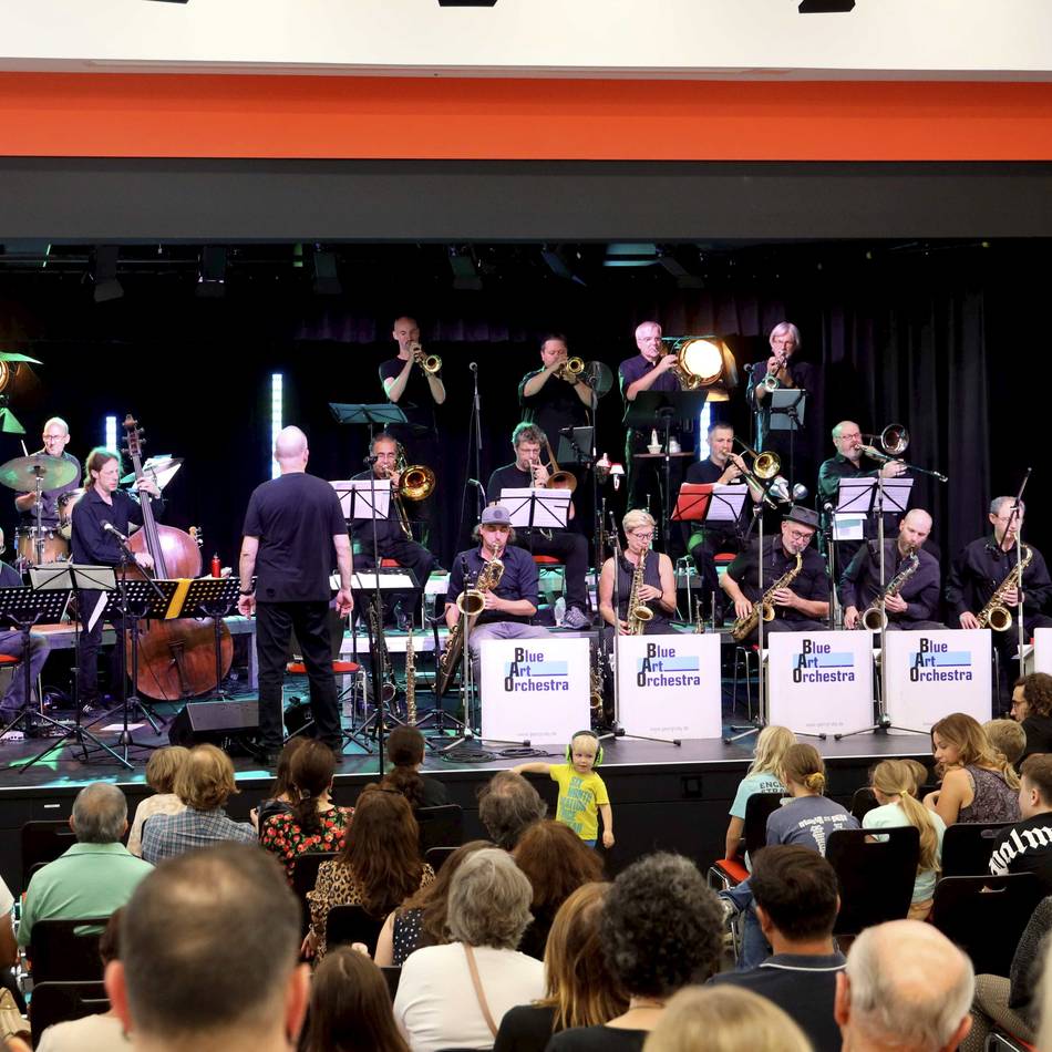 „Jazz at the Heisenberg“ in Leverkusen: Festival mit Gospel und Swing