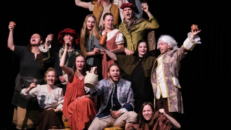 Theater im Fluss in Kleve: Der Storch – eine Komödie zur Revolution