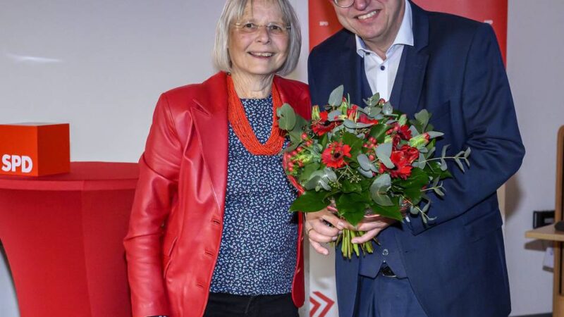 SPD-Bürgermeisterkandidat: Lothar Fink bringt Zwischenlösung für Kaarster Turnhallen ins Spiel