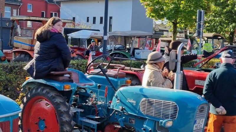 Treckerwallfahrt am 3. Oktober: Knatternde Trecker auf dem Weg zu Maria nach Kevelaer