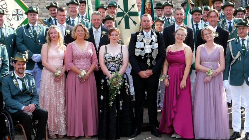 Schützenfest in Menzelen: Das ist der neue Thron in Menzelen-Ost