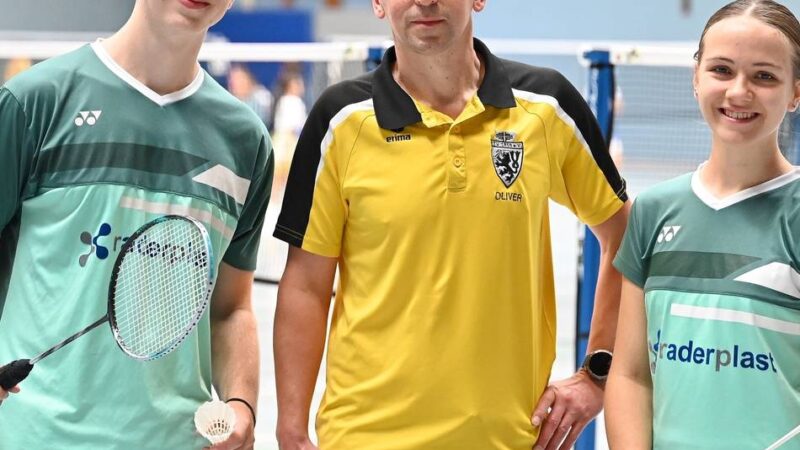 RTV richtet großes Badmintonturnier in Radevormwald aus: Mehr als 220 Jugendliche im sportlichen Einsatz