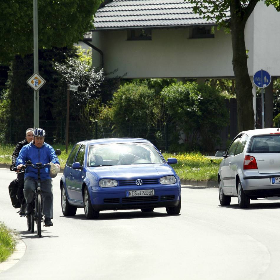 Radwegesanierung in Millingen: Zollstraße und Saalhoffer Straße (K 14) ab Montag voll gesperrt