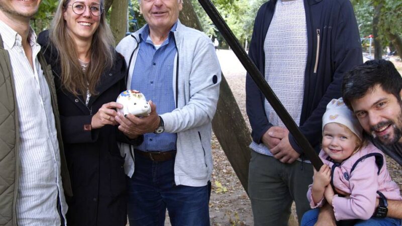 Waldspielplatz Bönninghardt: Spende soll Anstoß für neues Spielgerät sein