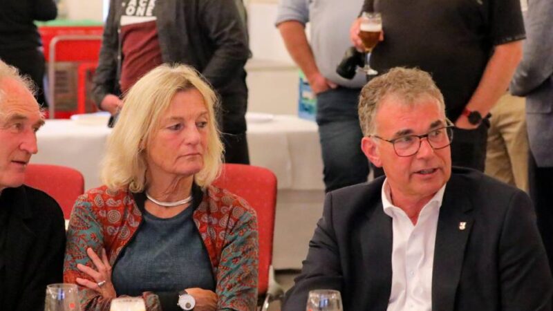 Kommunalwahl in Rheinberg: Abgewählter Bürgermeister spricht von „großer Enttäuschung“