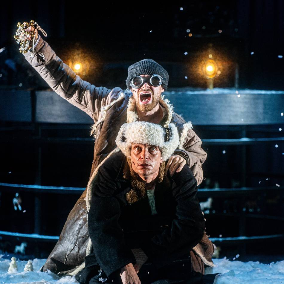 Premiere im Düsseldorfer Schauspielhaus: „Der Schneesturm“ – eine Schlittenfahrt in den Untergang
