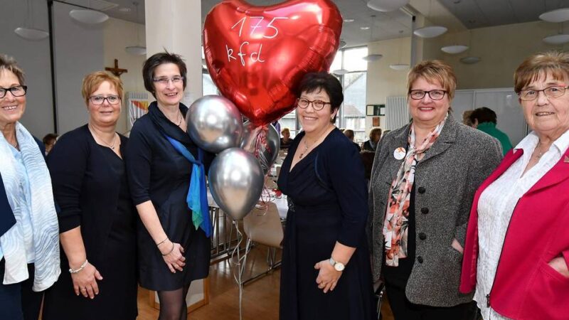 Katholische Frauengemeinschaft in Hückeswagen: Frauengruppe mit vielfältigem Engagement
