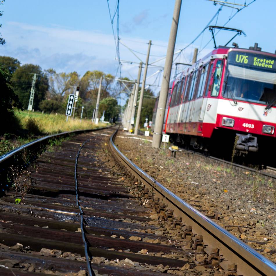 ÖPNV in Düsseldorf: Gute Noten fürs nächtliche Rheinbahn-Angebot ins Umland