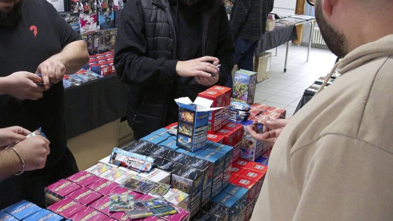 Veranstaltung in Rheinberg: Riesen-Andrang bei Spielkartenbörse im Haus der Generationen