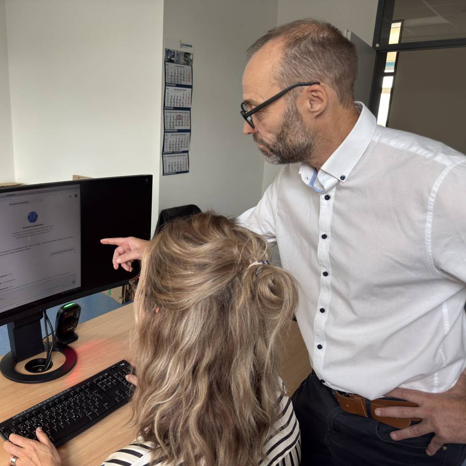 Assistent im Dormagener Ausländeramt: Künstliche Intelligenz soll beim Einbürgern helfen