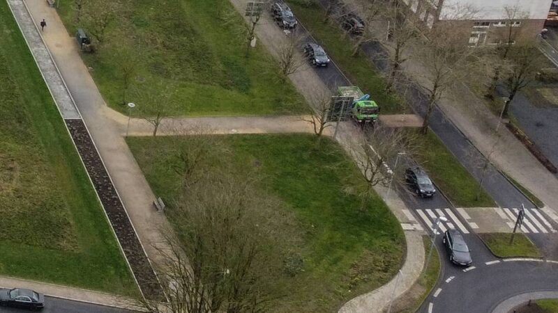 Sperrungen in Kleve: Neue Markierungen an Kreisverkehren in Nachtarbeit