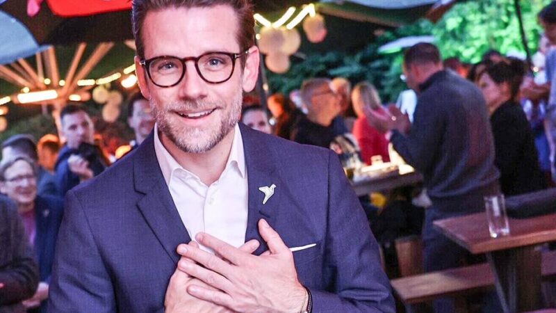 Nach der Stichwahl 2025 in Mönchengladbach: Was dem Oberbürgermeister jetzt bevorsteht