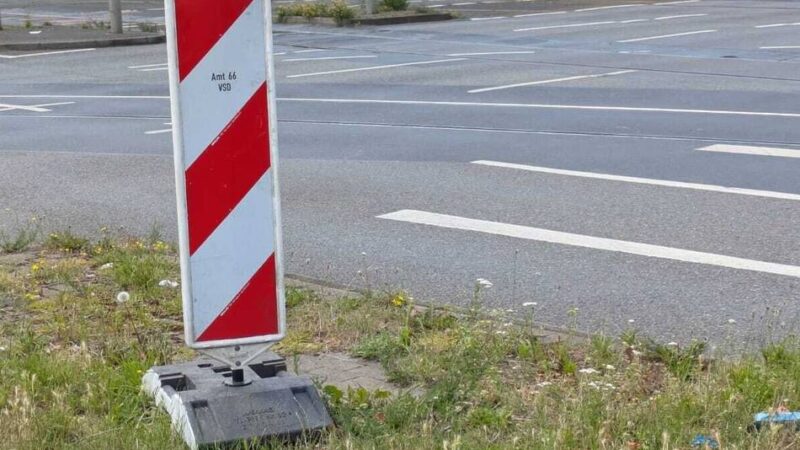 Nach Unfall mit Lkw: Blitzer am Mörsenbroicher Ei hat Totalschaden – was das den Verursacher kostet
