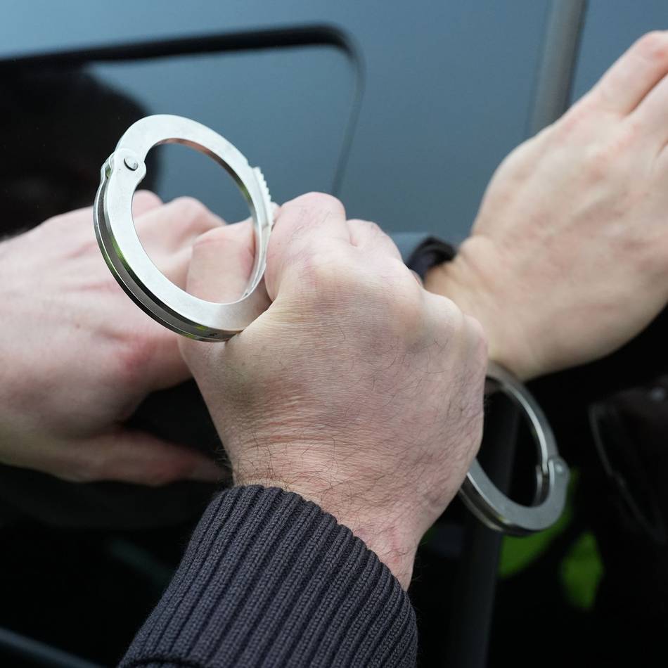 Großangelegte Razzia in NRW: Mutmaßlicher Schleuser in Mettmann festgenommen