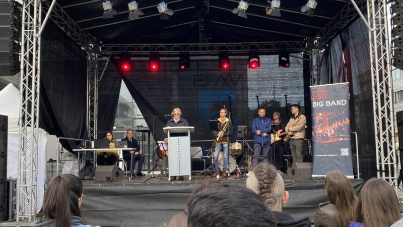 Start für Erstsemester an Hochschule Düsseldorf: „Hier ist kein Platz für Diskriminierung“ – mahnende Worte zum Studienstart